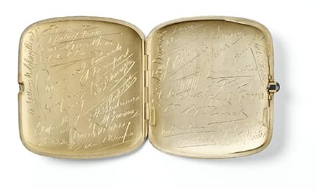 private-jet-Cigarette-case-interior-view-(c)-Cartier